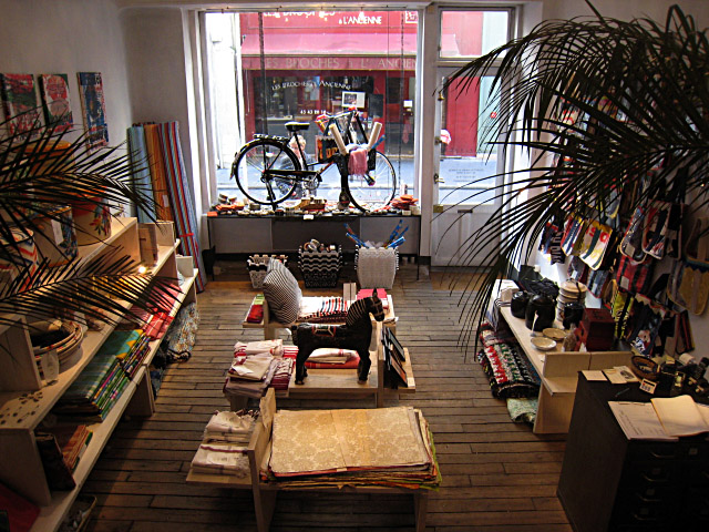 L'intérieur de la boutique