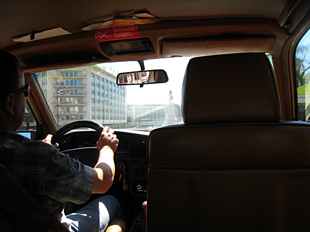 Le taxi roule
