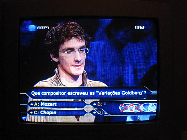 Je regarde la télé portugaise