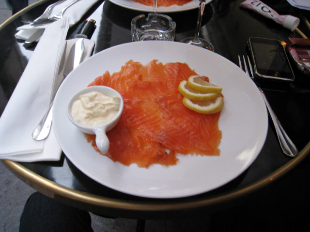 Je mange