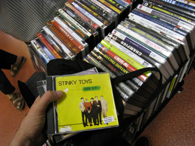 Je regarde les disques