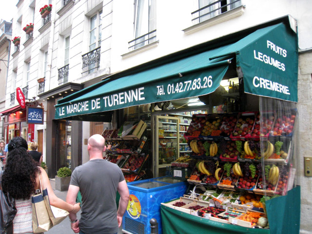 Je vais dans une alimentation