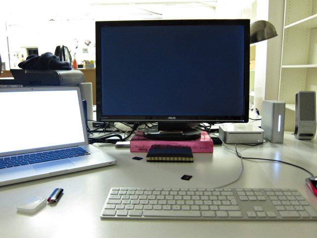 Je passe au bureau