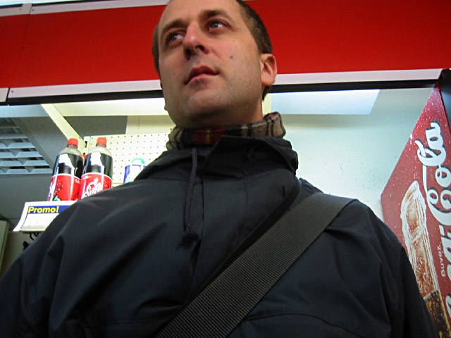 Edouard souhaite que je prenne M. T en photo