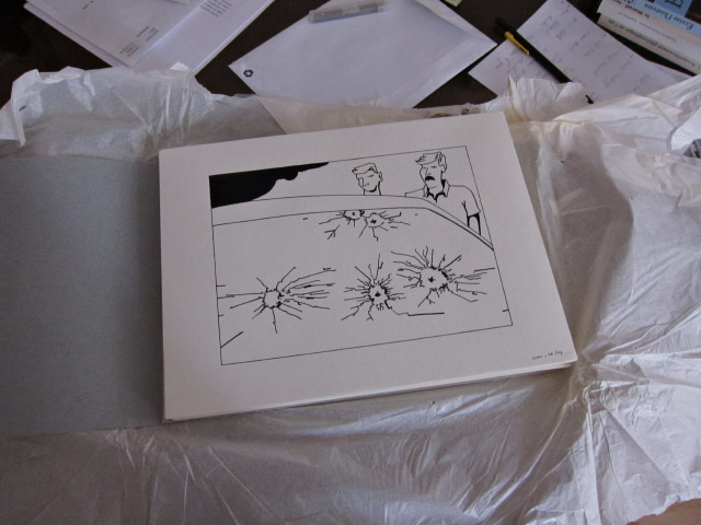 Édouard me donne un de ses dessins. Je les regarde afin de choisir
