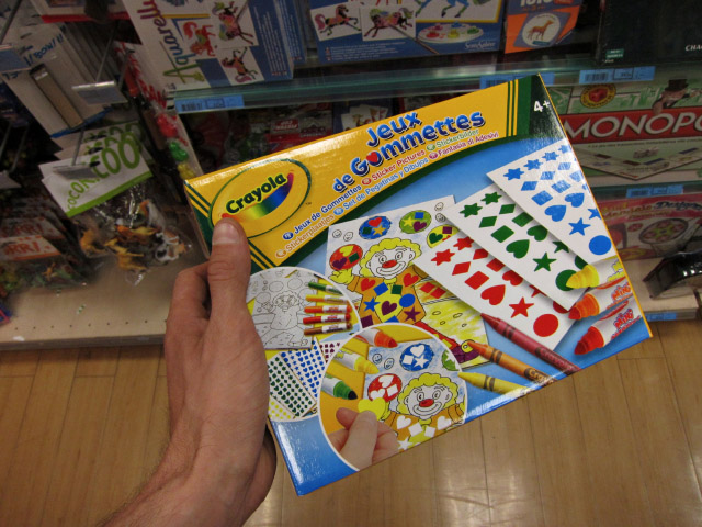 Je cherche un cadeau pour Lou, mais je ne trouve rien