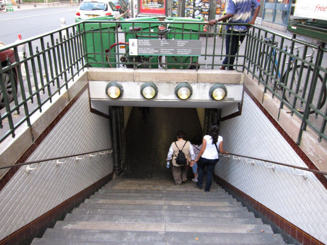 Je prends le métro
