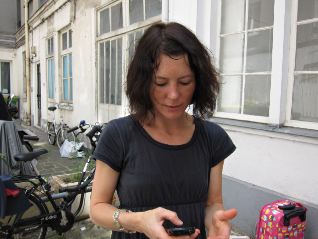 Je retrouve la soeur de Marlène qui a besoin des clés pour le studio