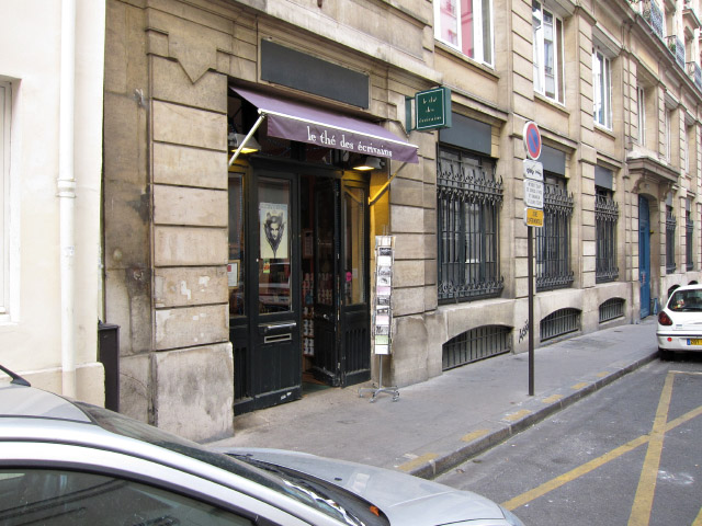 Je repasse au Thé des écrivains