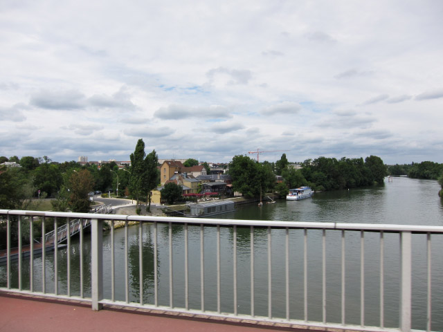 Je traverse un pont