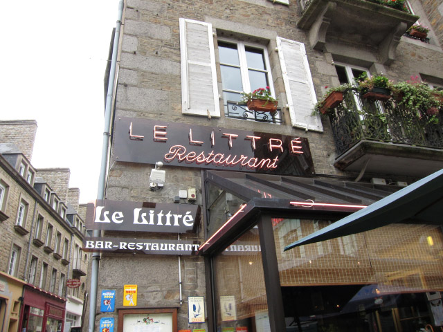 Je fais une pause au Littré