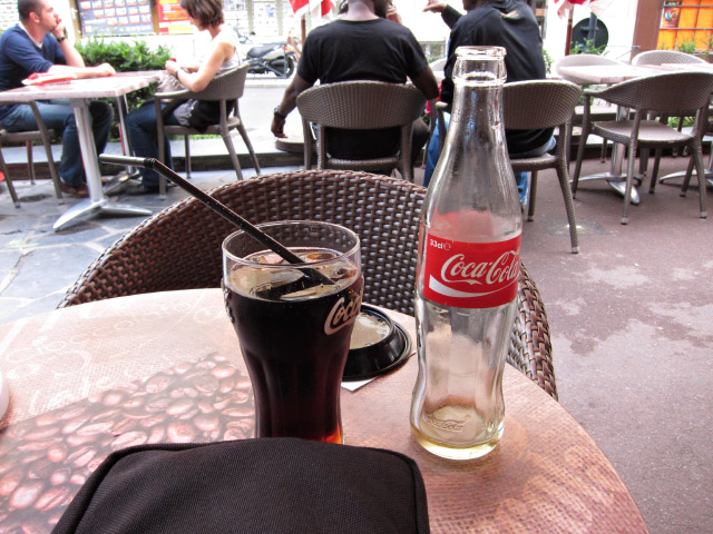 Je bois un verre