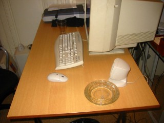Je vais au bureau