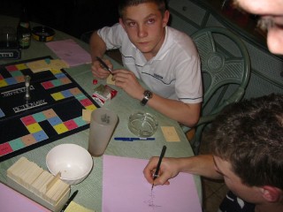 Nous jouons au pictionary