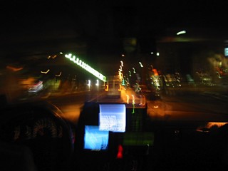 Nous prenons un taxi