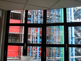 Le bureau de Jean-François donne directement sur Beaubourg