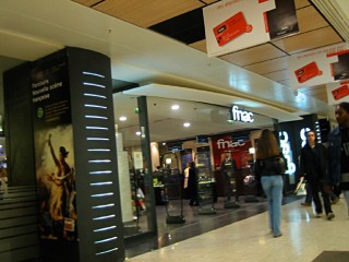 Je vais à la Fnac d'Italie 2