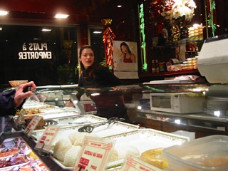 Nous allons chez un chinois