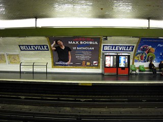 Nous prenons le métro