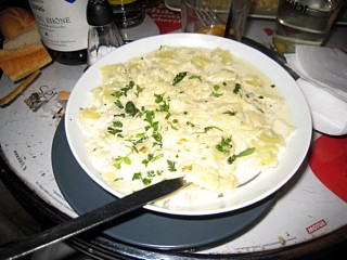 Je mange