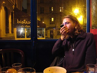 Jean-Baptiste téléphone