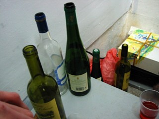 Je vais au bar boire un coup