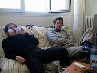 Nous retournons chez moi