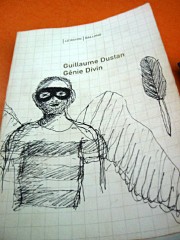 Sabine me prête un livre de Guillaume Dustan