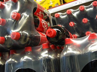 J'achète du coca que je dépose chez moi