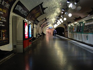 Je descends à Bonne Nouvelle