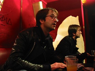 Thierry se fait interviewer ...