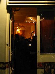 Nous allons dans un bar