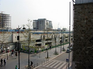 Je marche jusqu'au métro