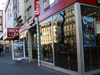 Je vais au Quick