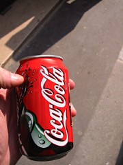 J'ai acheté une canette de coca