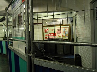 L'escalator est toujours en panne