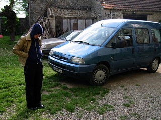 Nous repartons en voiture