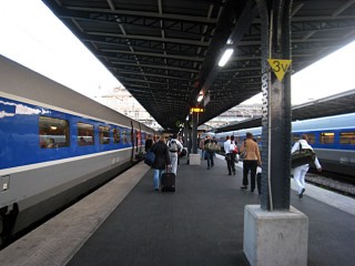 Nous arrivons à Paris