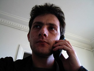 Je téléphone