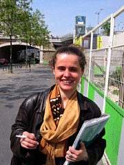 Je croise Gaëlle qui va à son boulot