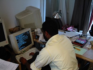 Un informaticien vient mettre de l'ordre sur le serveur de Spill