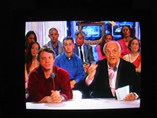 Je regarde une merde à la télévision