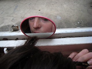 Marjolaine se maquille