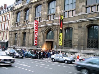 J'arrive aux à l'Ecole des beaux arts