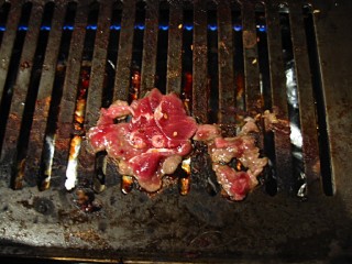 Nous allons manger de la viande