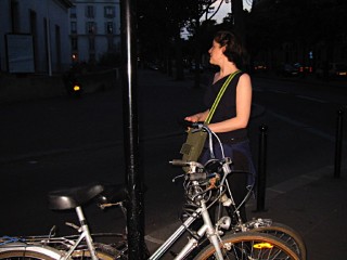 Nous garons les vélos