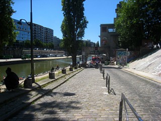 Nous allons vers le Point Ephémère