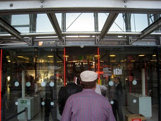 Nous entrons dans le centre