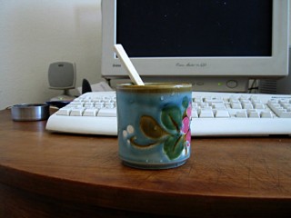 Je bois un café