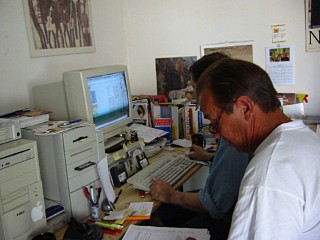 Il est occupé avec un client